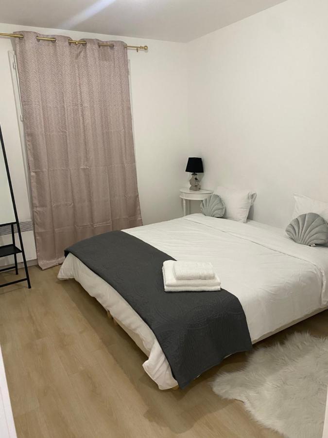 Appartement Luxueux 70M2, 2 Chambres Argenteuil Exterior foto